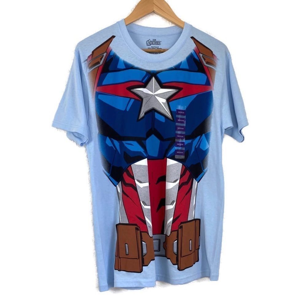 NWT Marvel Avengers Graphic Tshirt Light Blue Sz M